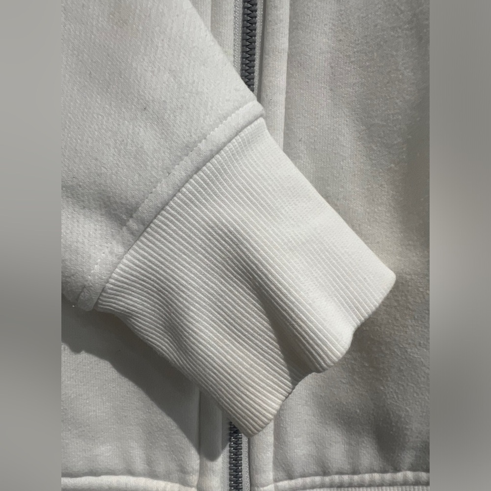 Lululemon Sweatshirt Jacket - Picture 9 of 9